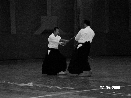 Artur e Marco Demonstrando Battojutsu na gala de Artes Marciais japonesas da associação de amizade Portugal - Japão