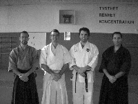 Foto de Sensei Toby, Marco e Artur com Aluno do Samurai Dojo na Suecia